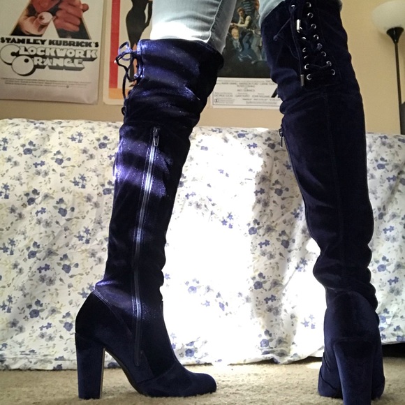 Blue velvet high heel boots - Picture 2 of 6